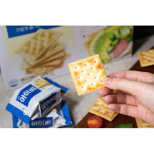 Bánh quy ít đường IVY Haitai hộp 155g, 270g