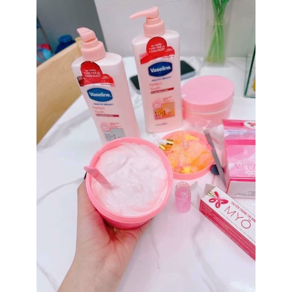 💯𝐂𝐨𝐦𝐛𝐨 𝐒ữ𝐚 𝐃ưỡ𝐧𝐠 𝐓𝐡ể 𝟑50ml+ 𝐒𝐞𝐭 𝐊𝐢́𝐜𝐡 𝐓𝐫ắ𝐧𝐠 (𝐭ặ𝐧𝐠 𝐤𝐞̀𝐦 𝐡ủ + 𝐦𝐮ỗ𝐧𝐠)