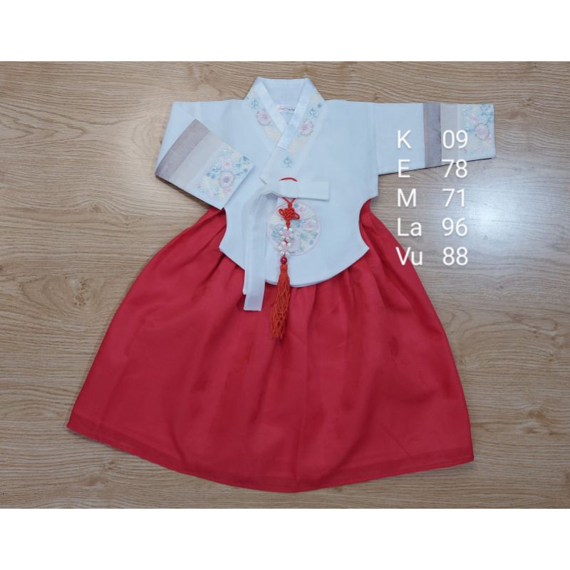 Hanbok cho bé gái