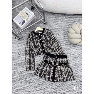 Set dạ đen ánh nâu phối nhung sang chảnh