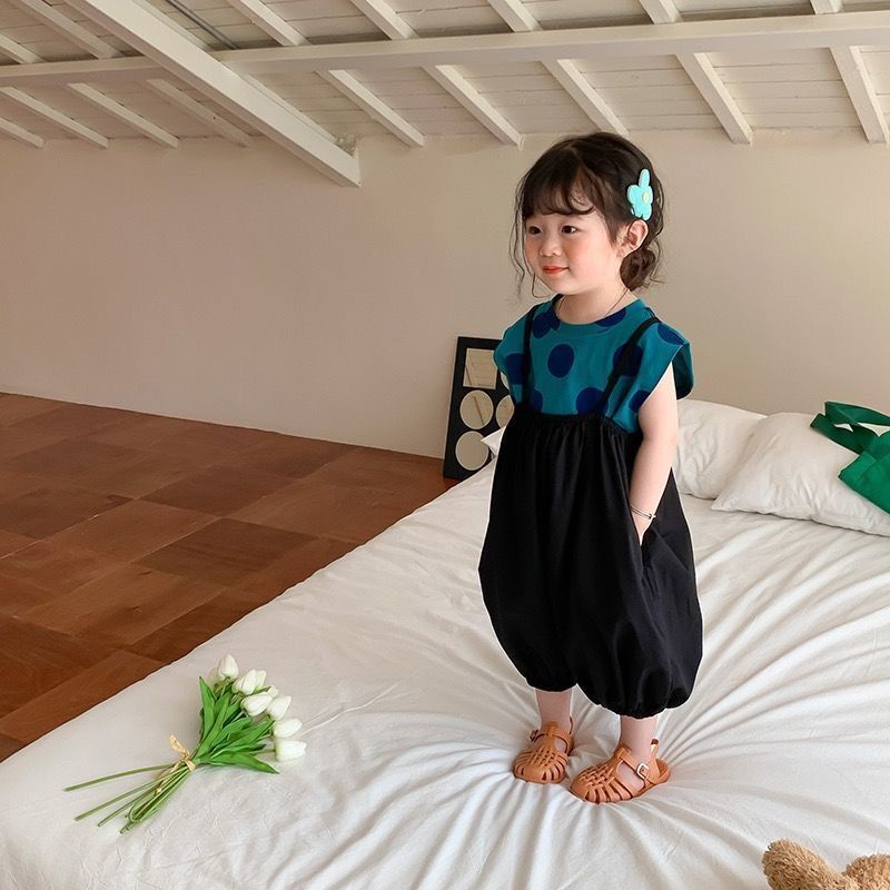 Set Áo Thun Chấm Bi Và Quần Yếm Thời Trang Mùa Hè Hàn Quốc Mới Cho Bé Gái