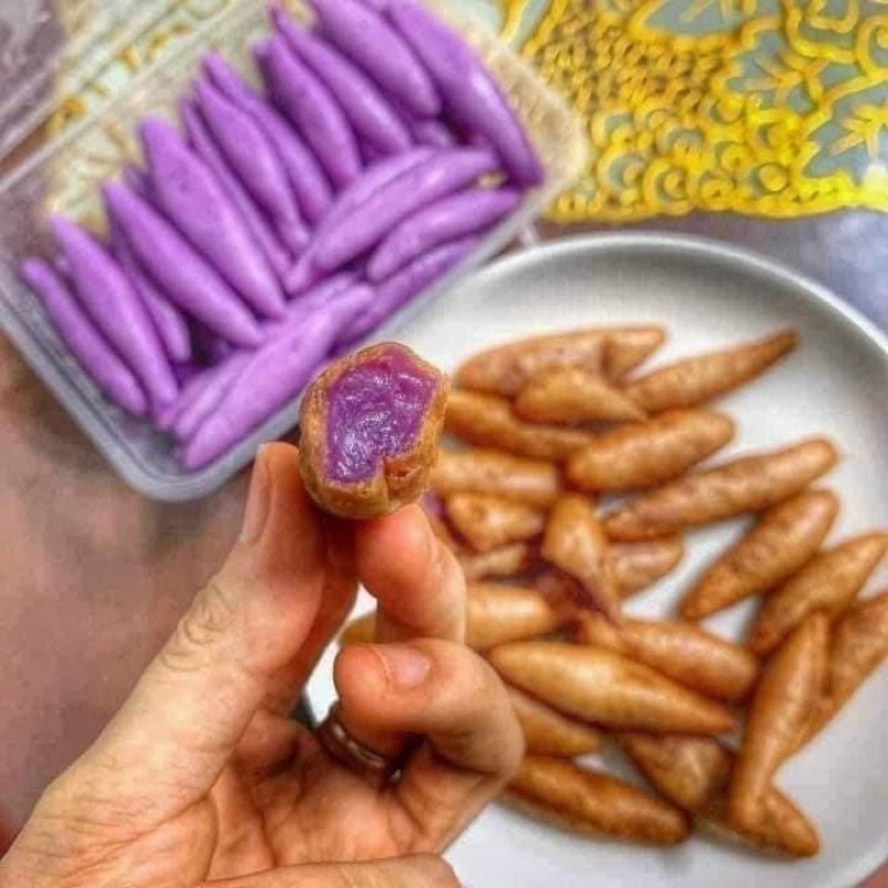 1hộp 500gr bánh khoai mỡ