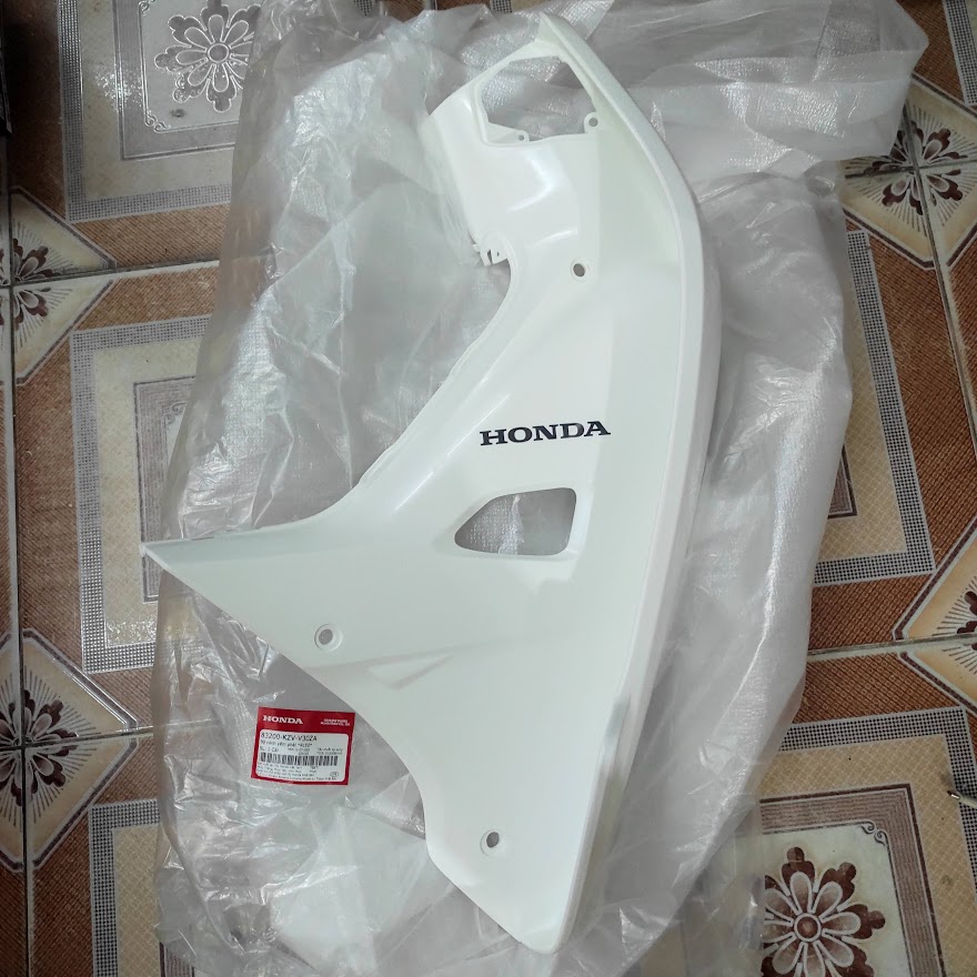 Yếm trái, phải  Dream 110 Honda chính hãng