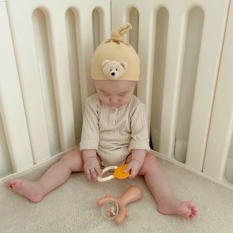 Bộ đồ chơi xúc xắc kiêm gặm nướu Happy Play Korea cho bé