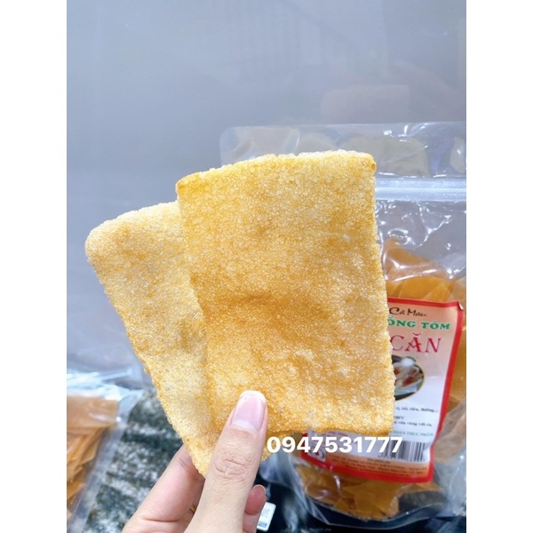 Phồng tôm Năm Căn chuẩn vị tôm