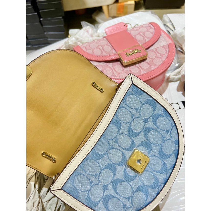 túi xách kẹp nách + đeo chéo nữ coach size 20*7*16cm tuồn kho