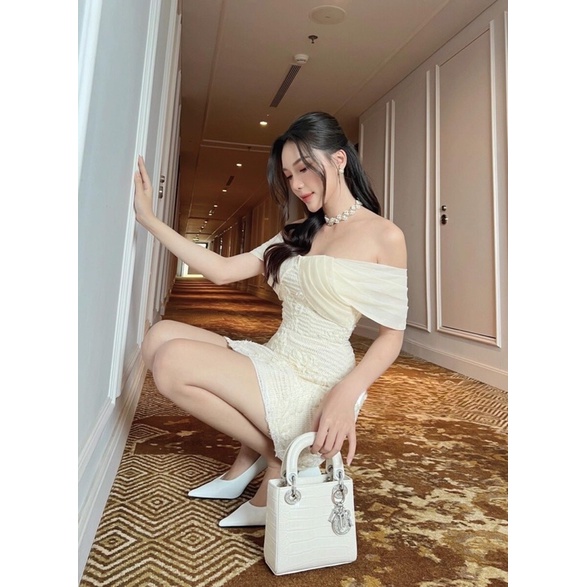 Đầm Váy Ren Hoa Xếp Li Ngực Bẹt Vai