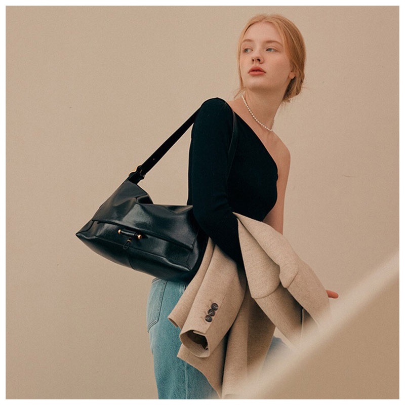 Mischa Túi Đeo Vai Da PU Mềm Màu Trơn Sức Chứa Lớn Dễ Phối Đồ Hợp Thời Trang