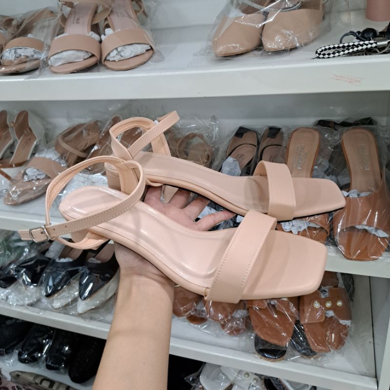 giày sandal quai ngang big size 40 41 42 43 gót vuông 3 phân,giày cao gót nữ size lớn