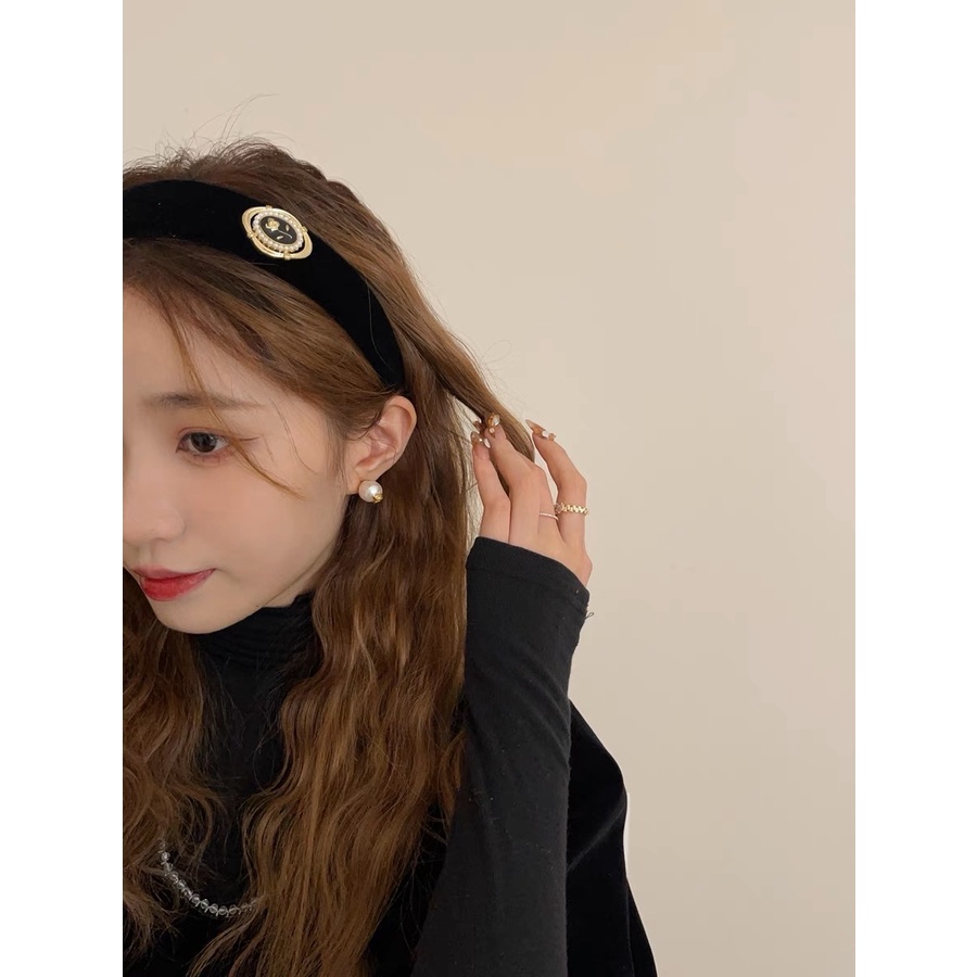 Băng Đô Vải Nhung Mờ Đính Charm Hoa Hồng - Vani Store - PKT00311