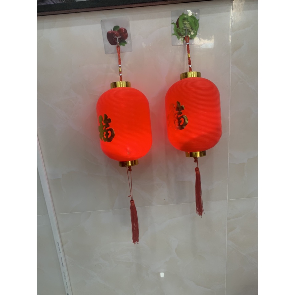 Đèn lồng đỏ kèm đèn led trang trí nhà cửa nhân dịp năm mới, tết cổ truyền