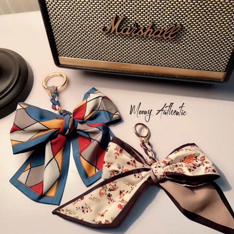 Móc chìa khoá Charm khăn nơ lụa treo túi xách