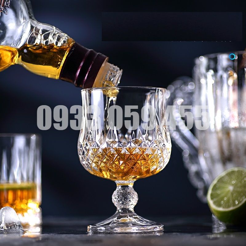 Bộ 6 ly thủy tinh uống rượu phong cách Châu Âu, ly rượu có chân sang trọng