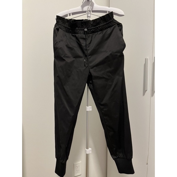 Thanh lý quần H.M