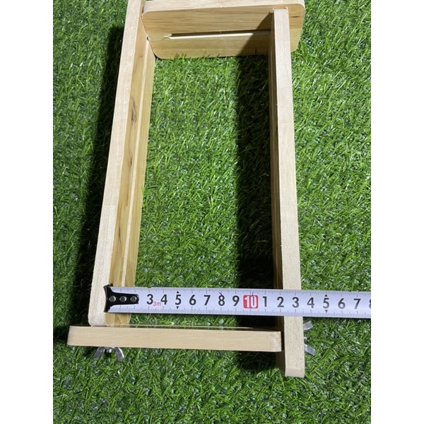 Khuôn đóng pin 18650