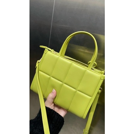 TÚI Xách  Nữ Quai Cầm Kèm Dây Đeo Chéo Mẫu Chần Ô Mới