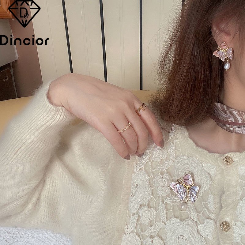 Khuyên Tai Hình Bướm Đính Ngọc Trai Phong Cách Hàn Quốc Mới 2023 Dành Cho Bạn Nữ