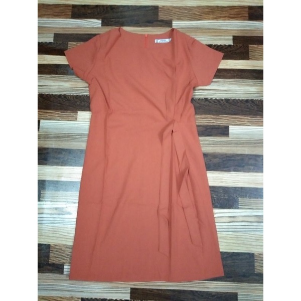 Thanh lý đầm Mango size S / M