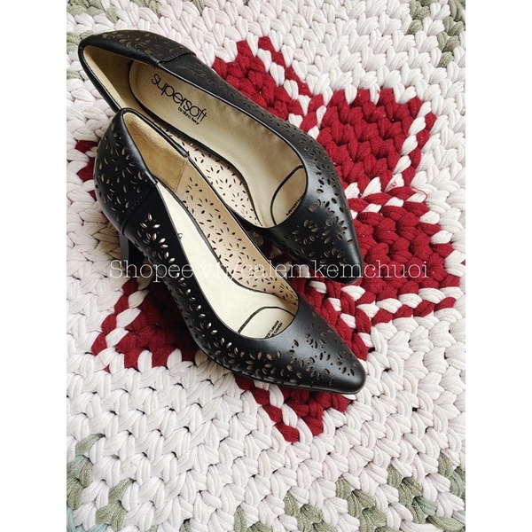 Giày SUPERSOFT cut lazer hoa da thật