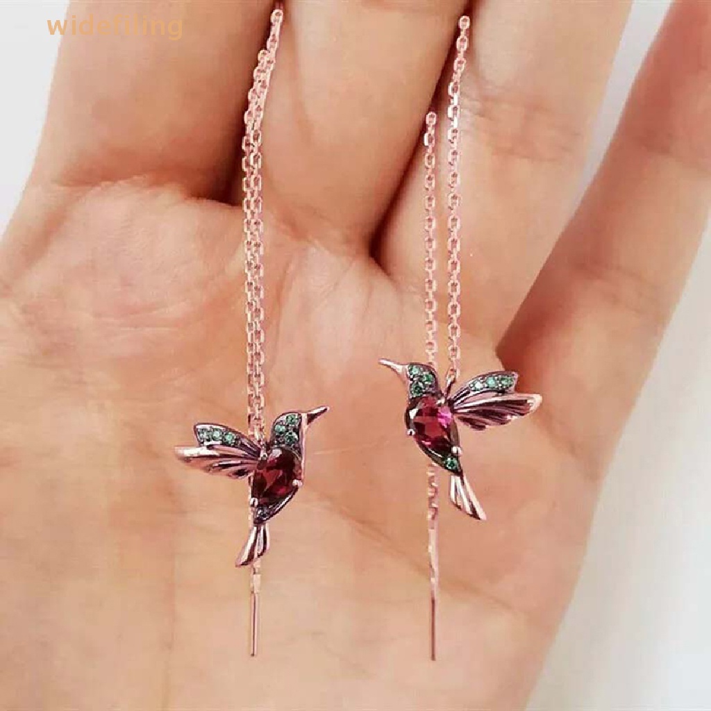 Bông Tai Dáng Dài Hình Chim Ruồi Đính Pha Lê Phối Tua Rua Thời Trang