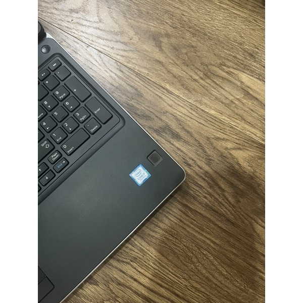 Laptop Cũ Dell Precision 7520 / Core i7 / Ram 16GB / SSD / Màn 15inch / Card Rời 4GB / Chơi Game, Đồ Họa Mượt Mà