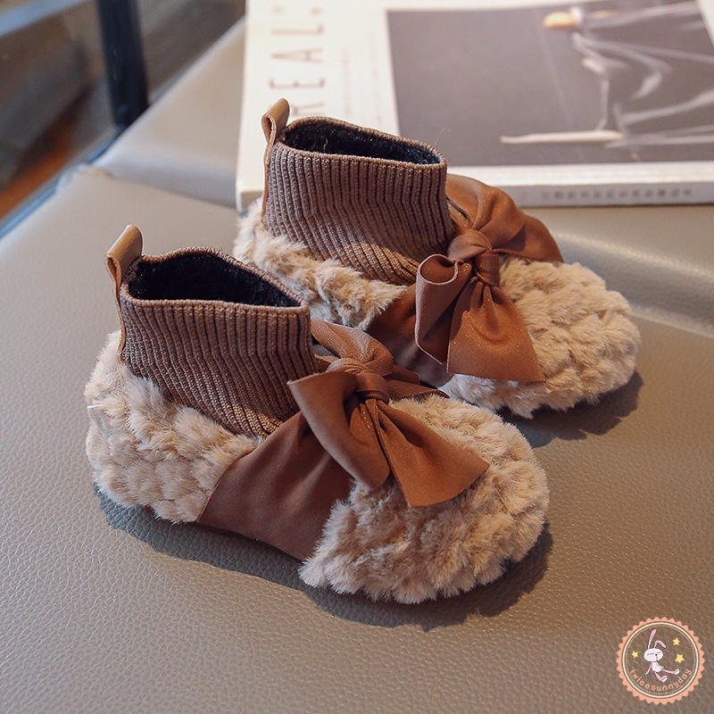 Giày Bốt Công Chúa Lông Nhung Mềm Mại Chống Trượt Cho Bé Gái Tập Đi Walkers