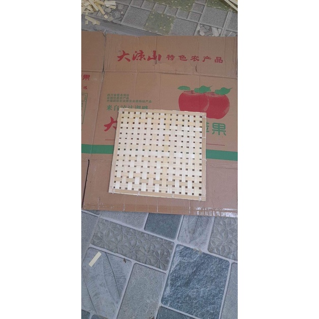 Tấm tre đan, mành tre, mẹt tre vuông decor trang trí tết, lớp mầm non, giáng sinh, khánh biểu ngữ