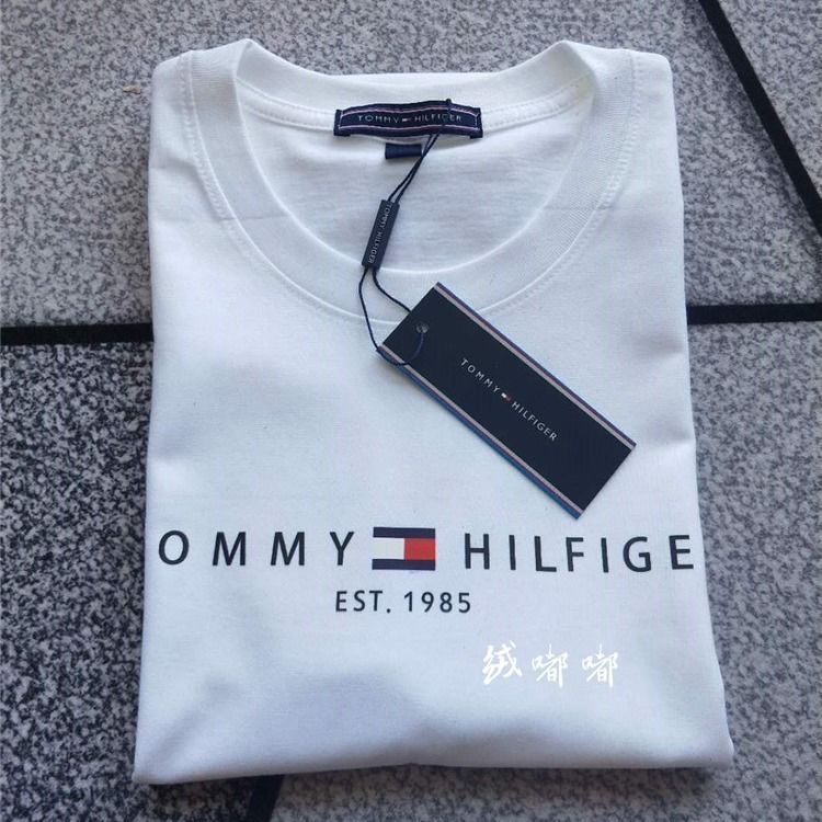 Áo Thun Cotton Ngắn Tay Cổ Tròn Dáng Rộng In Logo Tommy HiIfiger Cá Tính Cho Nam Nữ