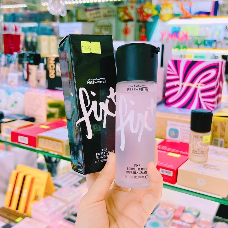 XỊT KHOÁNG MAC KHOÁ NỀN MAKE UP
