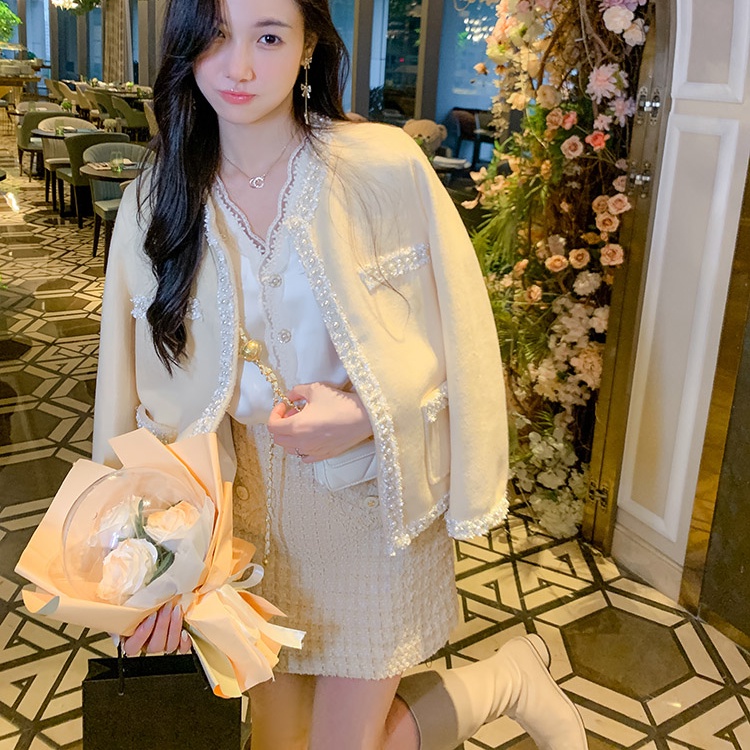 Áo Sơ Mi Tay Dài Cổ Chữ v Vải Satin Cao Cấp Thời Trang Mùa Xuân Cho Nữ