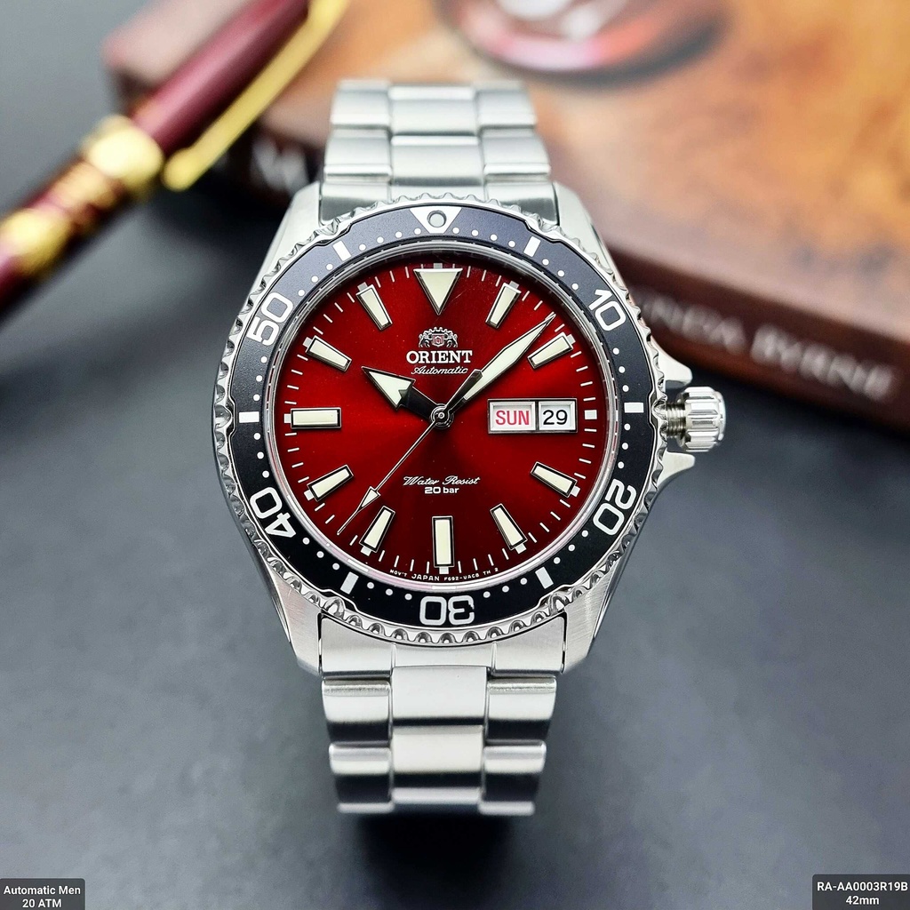 Đồng Hồ Nam Orient Diver's Mako RA-AA0003R19B Dây Thép Mặt Đỏ Kính Sapphire