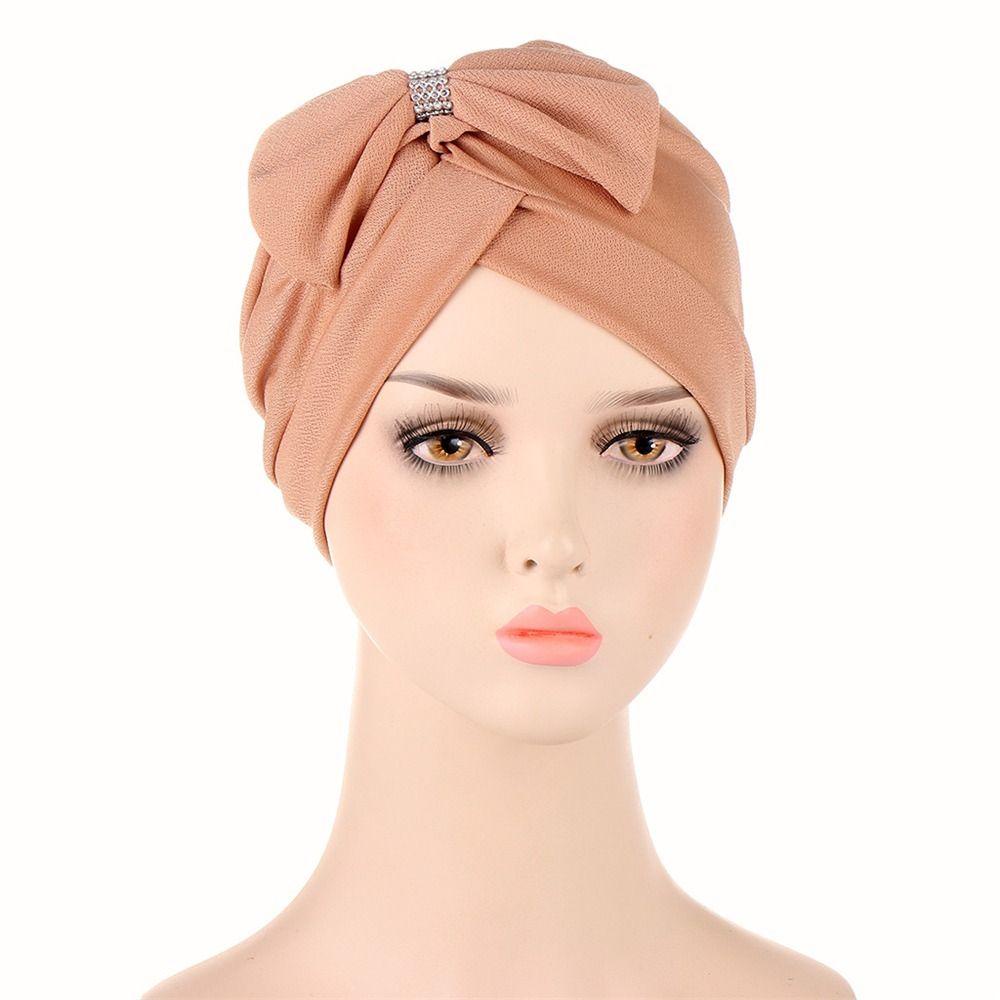Mũ Turban Thắt Nơ Bên Trong Phong Cách Hồi Giáo
