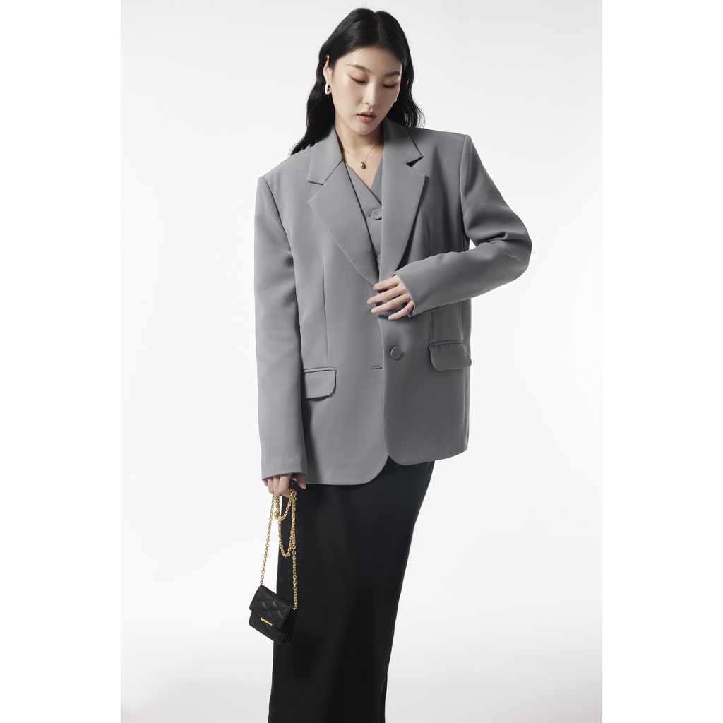 Áo vest blazer ghi xám ÀTOUS RONNIE chất liệu tuytsi cao cấp dày dặn mang đến vẻ sang trọng, thanh lịch, quyền lực