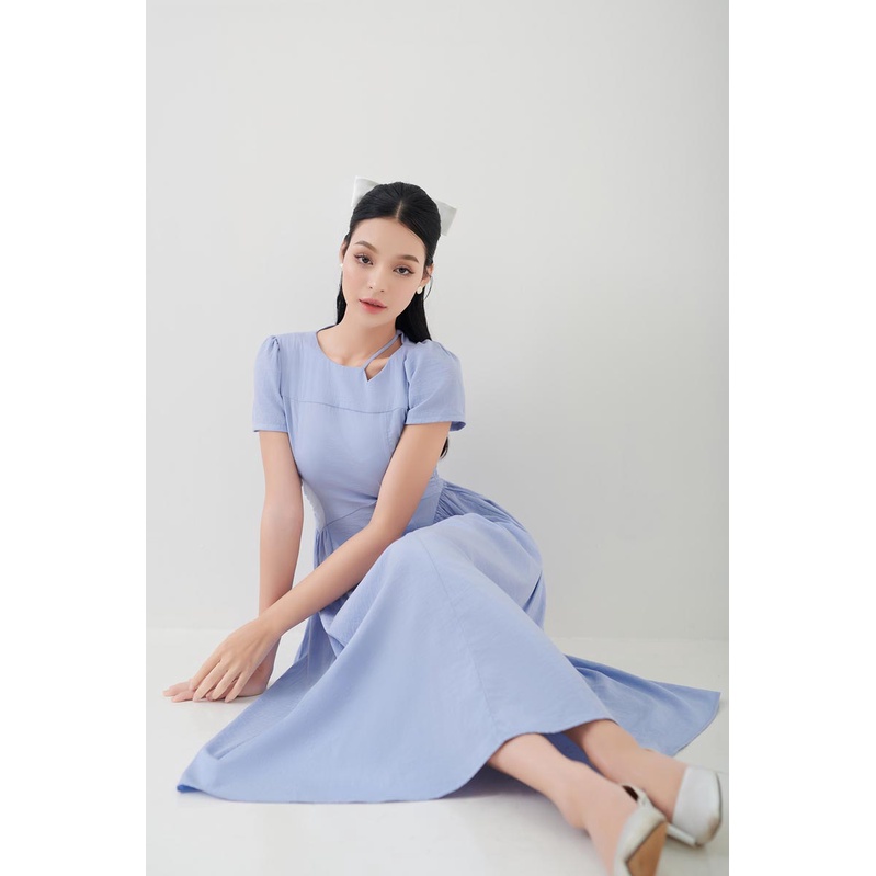 Đầm midi cut out vai 1 bên nhún eo tay ngắn thời trang GAGO màu đen và xanh dương GG4228/ GG4244