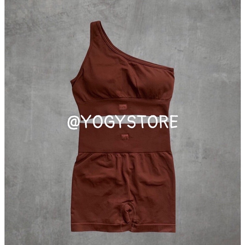 Bộ tập đùi thể thao gym yoga nữ Botee Pasion chất dệt cao cấp, logo thêu , mác dệt, chun mông.