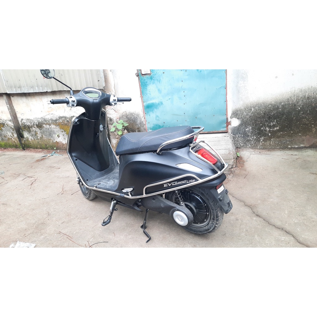 KHUNG INOX BẢO VỆ XE VINFAST EVO200