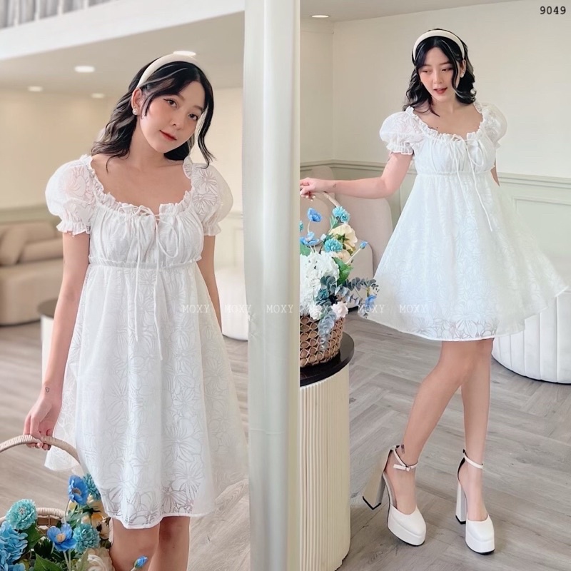[Pass] Đầm babydoll tay bồng xoè màu trắng brand Moxy size M