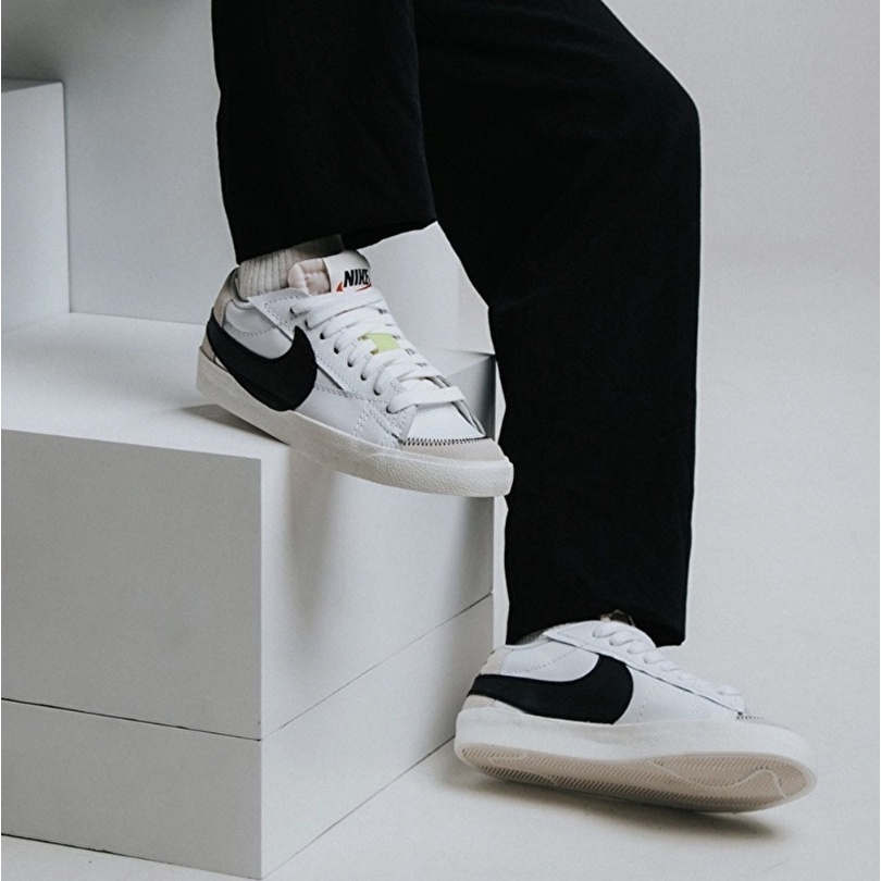 Giày Nike Blazer Low '77 Jumbo White Black