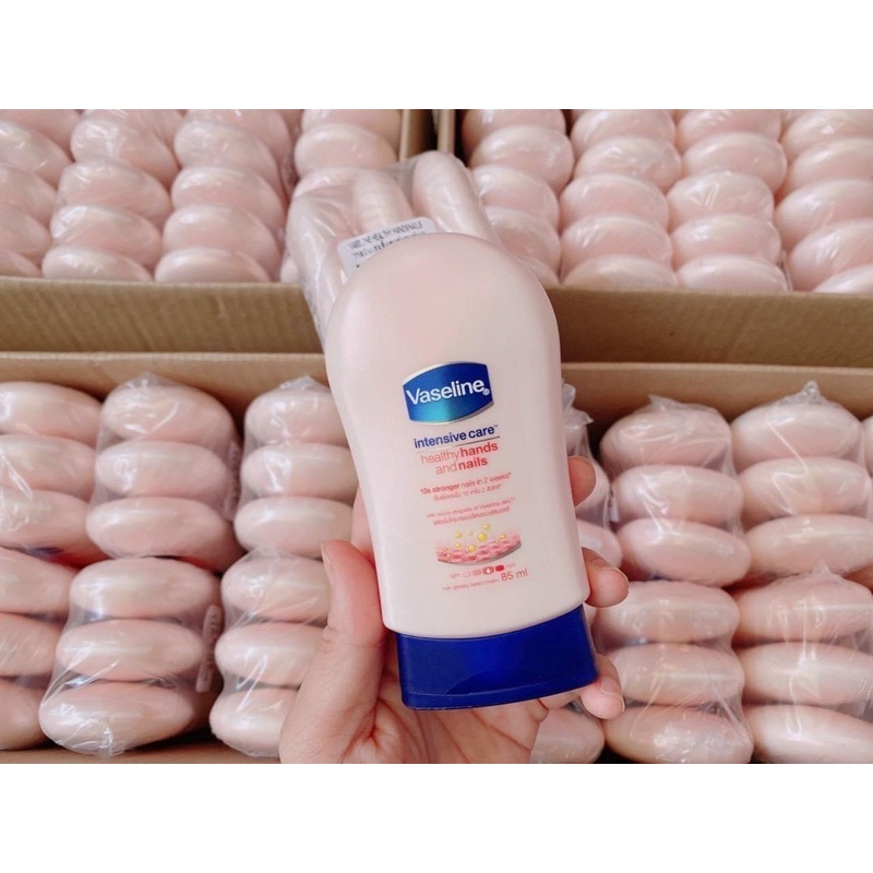 KEM DƯỠNG DA TAY VÀ MÓNG VASELINE  85ml