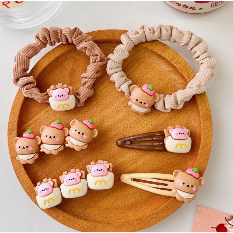 Cột tóc Scrunchies vải đính charm gấu dễ thương, Chun tóc kiêm vòng tay xinh xắn - Sỉ lẻ thun tóc đẹp giá rẻ