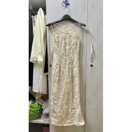 Thanh lý đầm tiệc ren
