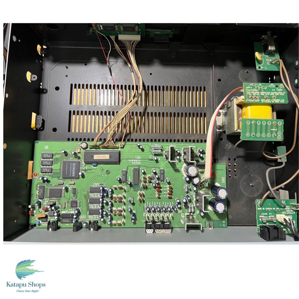 Máy nghe nhạc, giải mã xem phim AC3 Yamaha chuẩn Dolby Surround digital