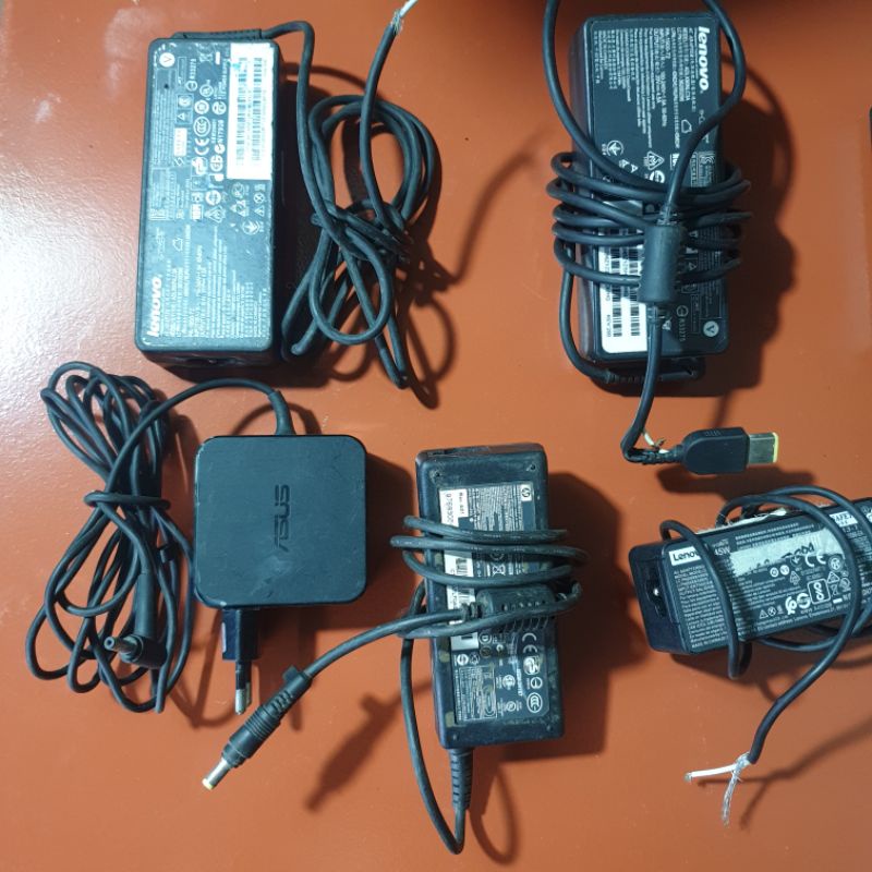 Sạc laptop và nguồn adapter cũ