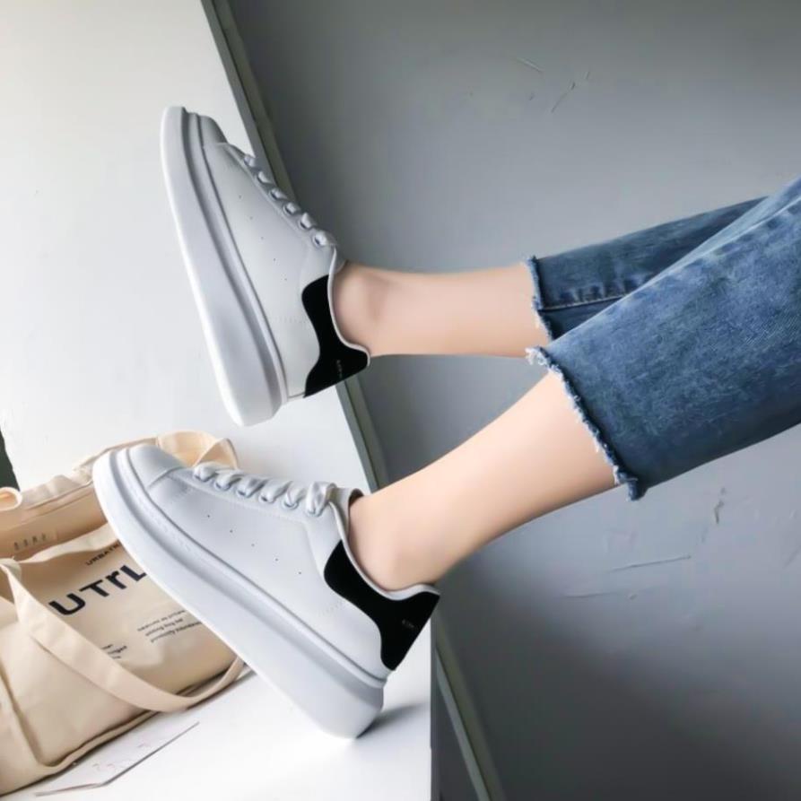 Giày Mc Queen, giầy thể thao nữ màu trắng đi học, độn đế, sneaker đế cao 4cm ! a