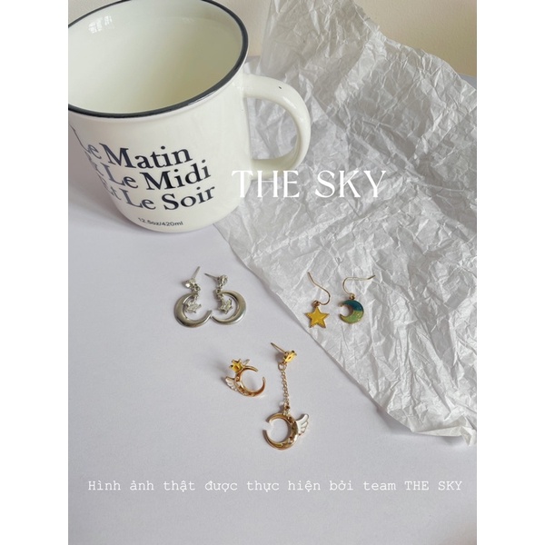 Bông tai hình mặt trăng đối xứng The Sky Accessories
