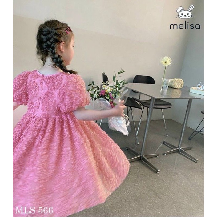 Váy bé gái màu hồng hoa nổi 3D