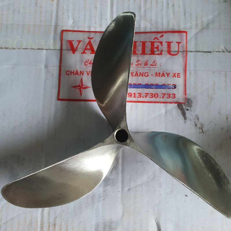 Chân vịt inox ab 3 cánh 5.5 và 6.5 máy nhong  loại bóng mờ ren 14 cam kết như hình giá sỉ