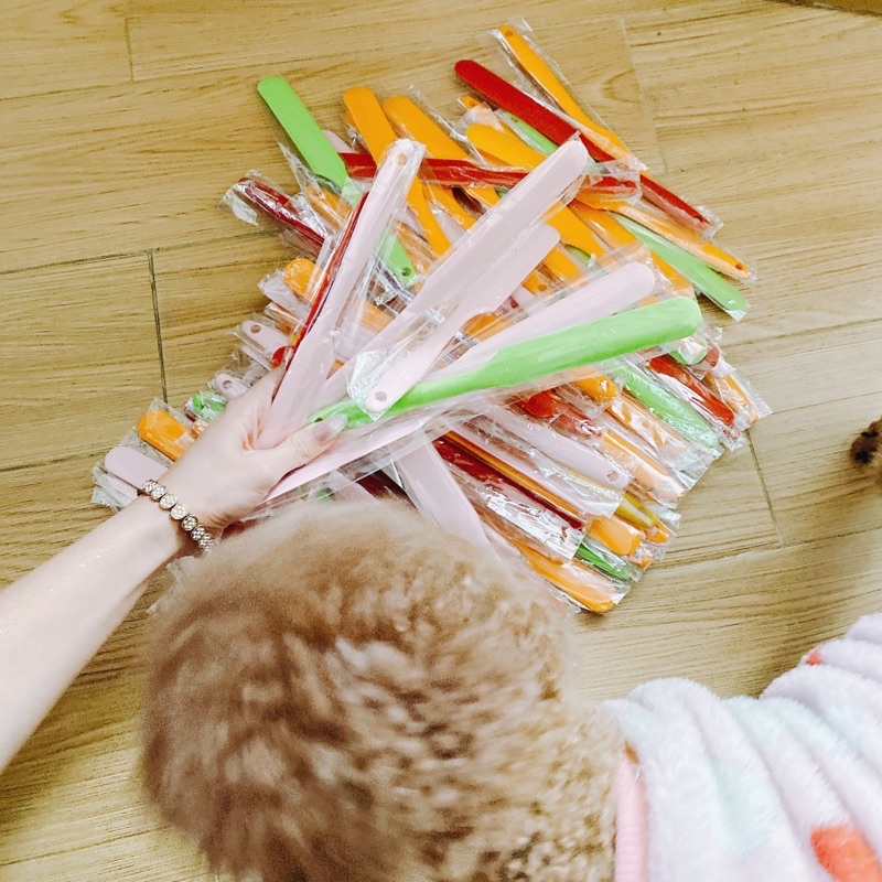 QUE PHẾT SÁP SILICON CHỐNG DÍNH ko chọn màu