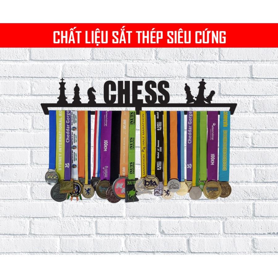 Giá treo huy chương cờ vua lên tường