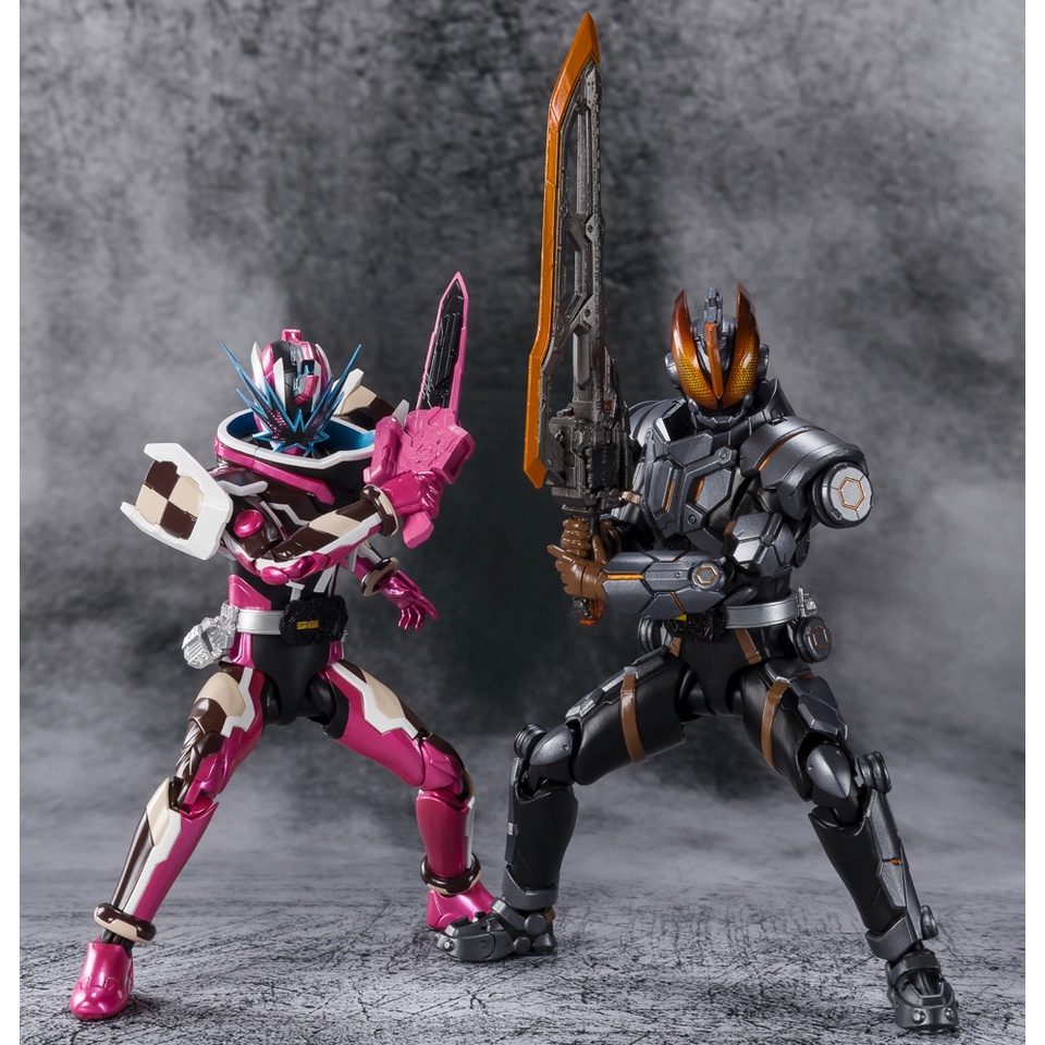Mô hình đồ chơi chính hãng Bandai SHF Kamen Rider Slash Hanselnuts To Gretel - Kamen Rider Saber